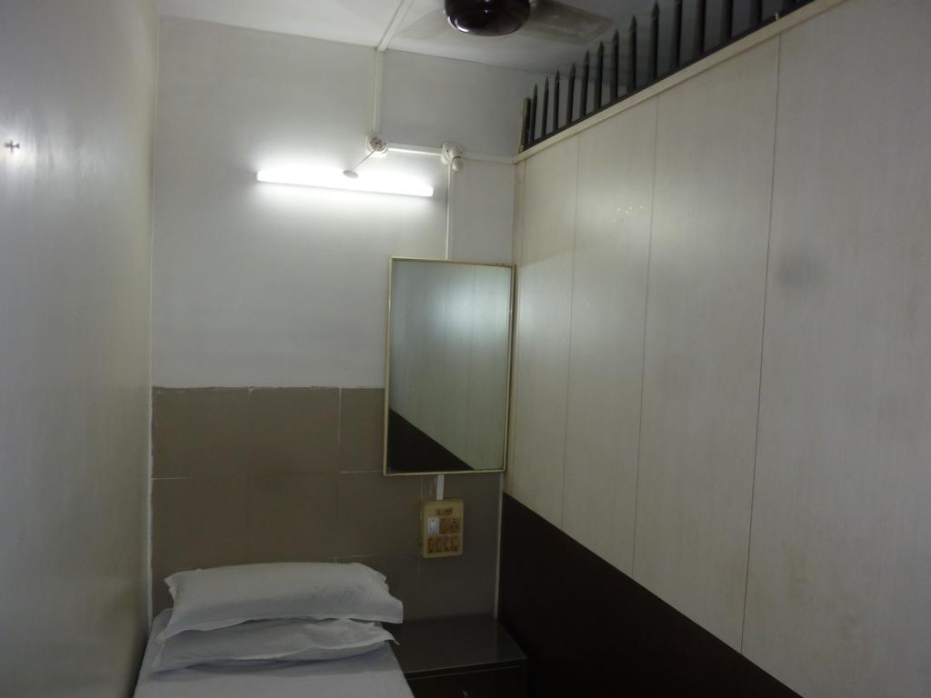 Yadgar Guest House Bombay Eksteriør billede
