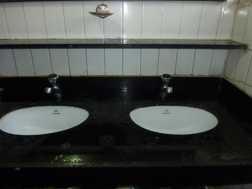 Yadgar Guest House Bombay Eksteriør billede