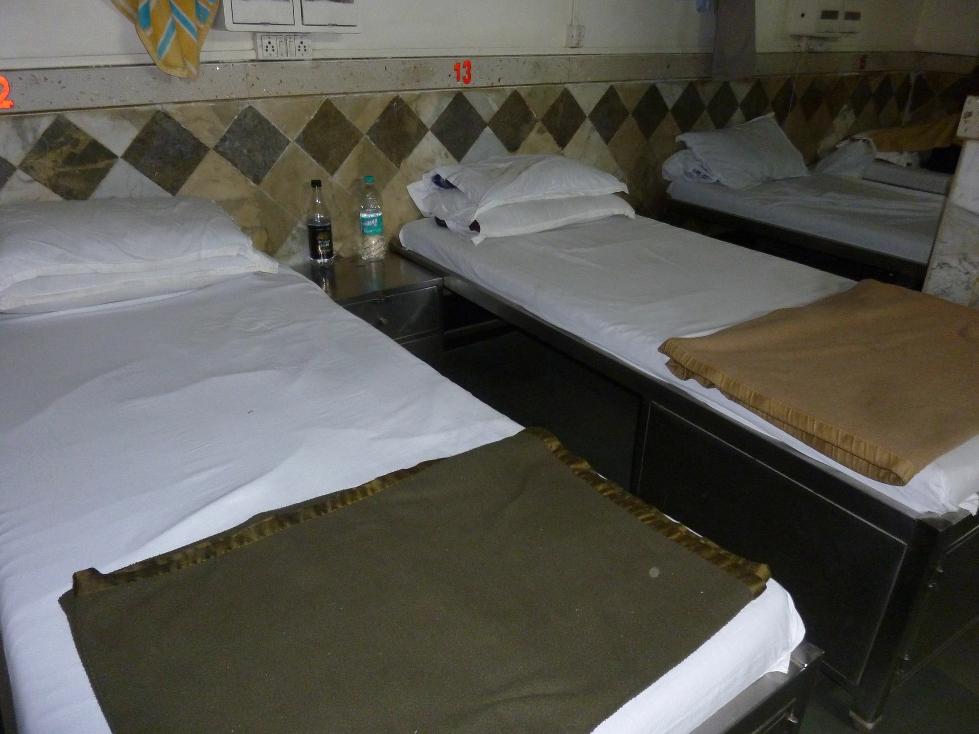 Yadgar Guest House Bombay Eksteriør billede